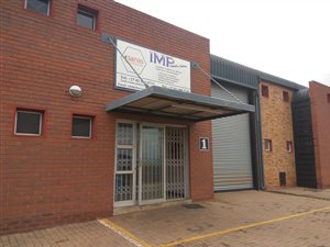 320 m² Industrial space in Middelburg Central