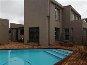4 Bed House in Glencoe