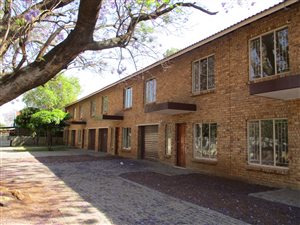 3 Bed Townhouse in Oos-Einde