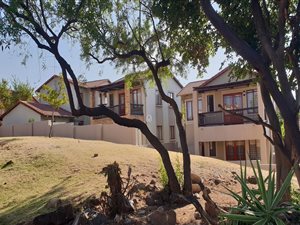2 Bed Apartment in Willowbrook