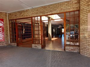 102 m² Office Space in Westdene