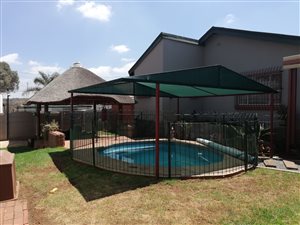 4 Bed House in Kloofsig