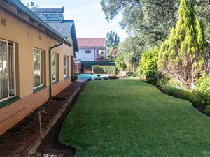 6 Bed House in Clubview