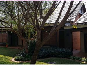 Bachelor apartment in Retire at Midstream