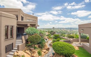 5 Bedroom House in Bedfordview