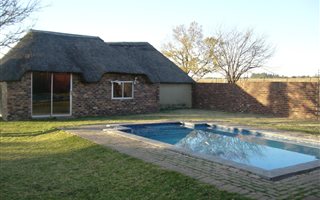 2.2 ha Land available in Homelands