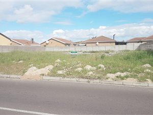 575 m² Land available in Soneike
