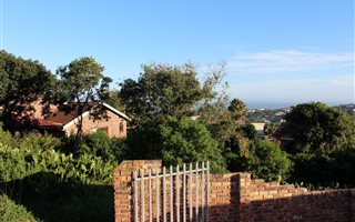 835 m² Land available in Forest Downs