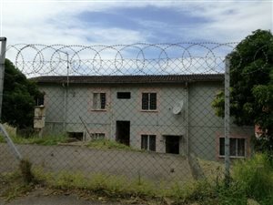 2 Bed Apartment in Caneside
