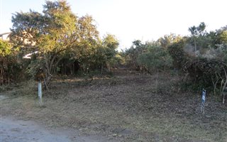 651 m² Land available in Kleinemonde
