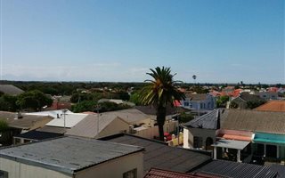 2 Bedroom Apartment in Wynberg