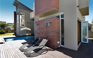 3 Bedroom House in Waterfall Estate