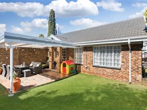 3 Bed Townhouse in Beyers Park