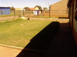 2 Bed House in Emdeni