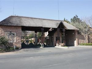 2 Bed Apartment in Sunninghill