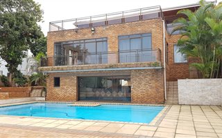 500 m² Commercial space in Durban North