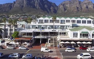 58 m² Retail Space in Camps Bay