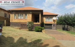 3 Bedroom House in Moffat View