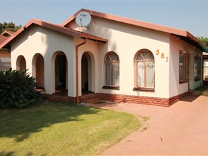 4 Bed House in Wolmer