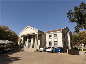 800 m² Commercial space in Brooklyn