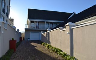 6 Bedroom House in Rosendal