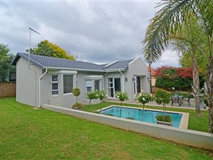 3 Bedroom House in Thornhill Estate