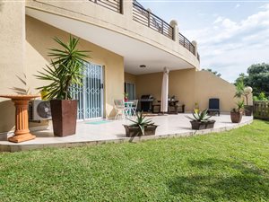 3 Bed Apartment in Willard Beach