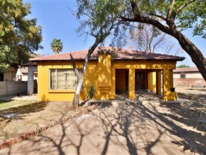 3 Bed House in Theresa Park