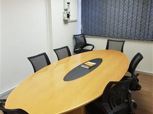 98 m² Office Space in Garsfontein