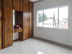 2 Bedroom Apartment in Sydenham