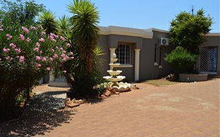 3 Bedroom House in Mohadin