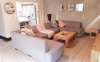 2 Bedroom Apartment in Paulshof