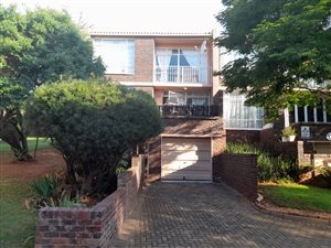 2 Bed Townhouse in Florida Hills