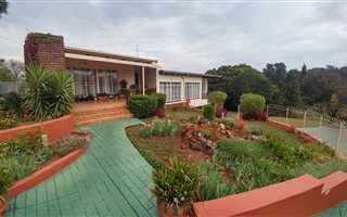 3 Bedroom House in Valhalla