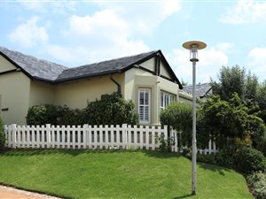 2 Bed House in Waterfall Hills Mature Lifestyle Estate