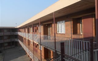 3 Bedroom Flat in Vanderbijlpark CW5