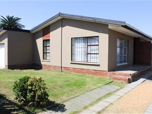 3 Bed House in Peerless Park