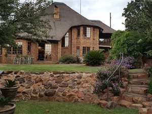 5 Bed House in Blue Saddle Ranches