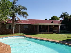 5 Bed House in Rooihuiskraal