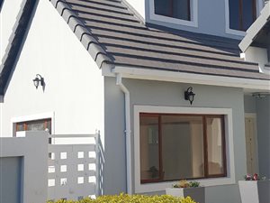 4 Bed House in Willow Acres