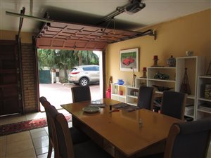 36 m² Office Space in Amanzimtoti