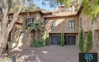 5 Bedroom House in Houghton Estate