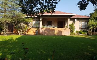 4 Bedroom House in Elandia