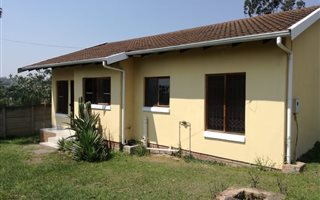 3 Bedroom Simplex in Pelham