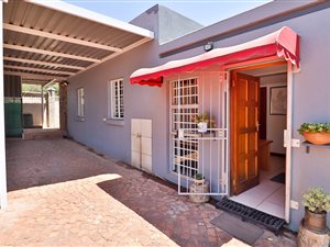 3 Bed Apartment in Mooikloof Equestrian Estate