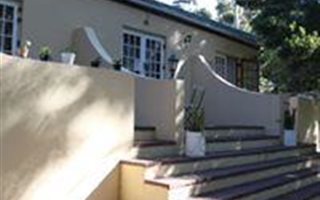 2 Bedroom Townhouse in Hout Bay and surrounds