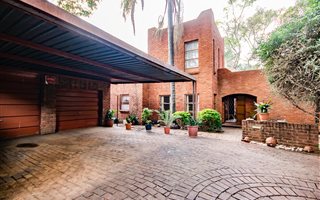 4 Bedroom House in Meyerspark