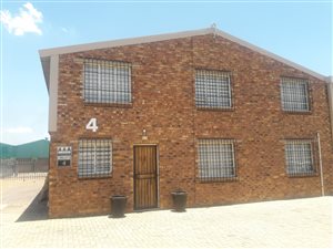 520 m² Industrial space in Dunswart