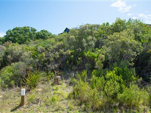 754 m² Land available in Ballots Bay