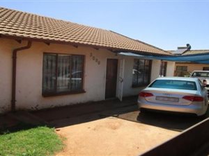 3 Bed House in Clayville